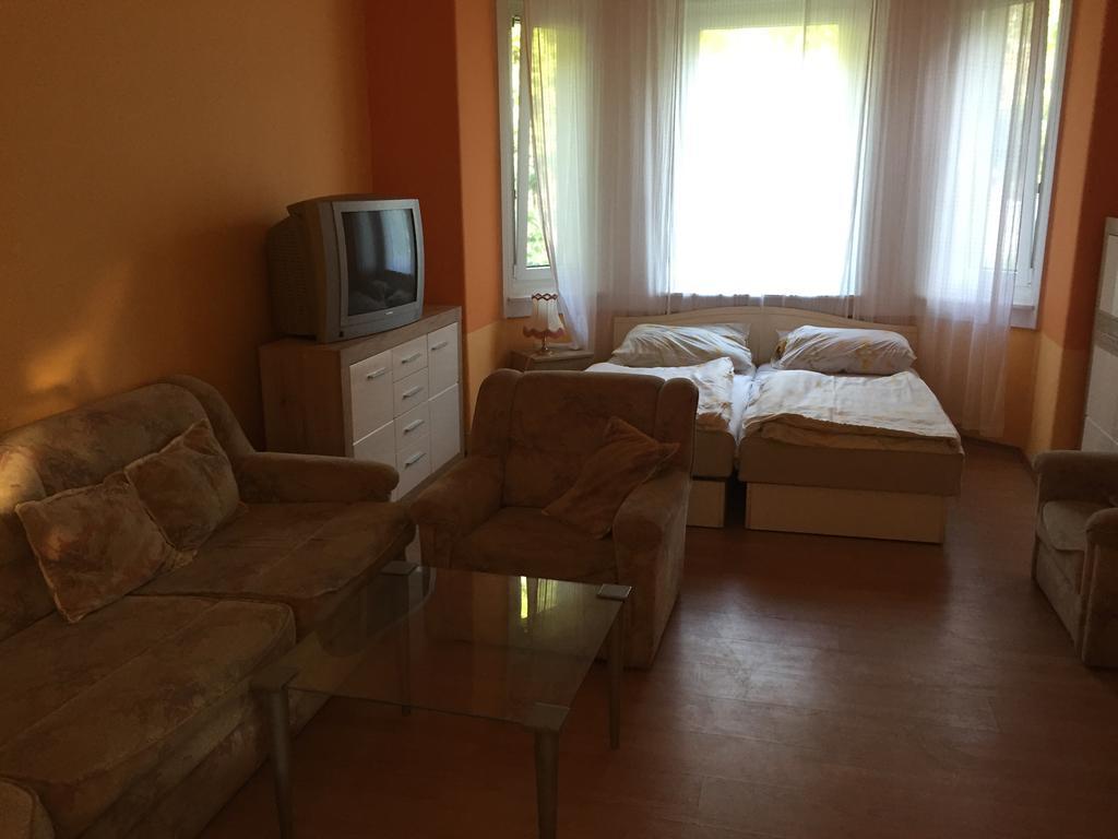 Palma Apartmanhaz Σίοφοκ Εξωτερικό φωτογραφία